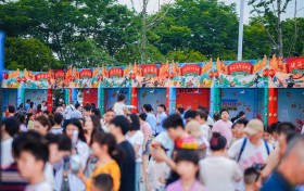 小龙虾打头阵 2024“味道湖南”美食季启动